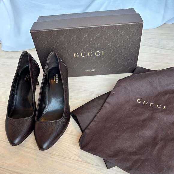 Gucci Classic Cocoa Heels - Picture 6 of 10